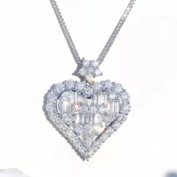 New Silver Pendant Heart Zircon Necklace